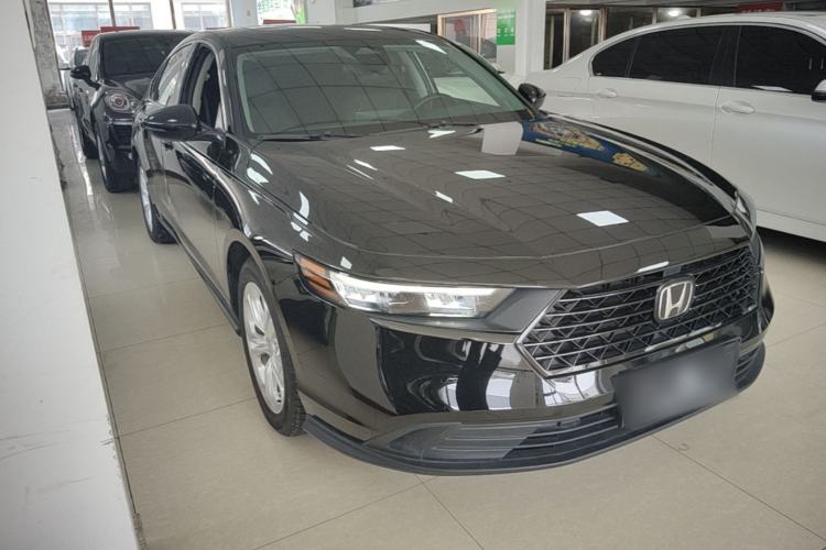Used Honda Accord 2024 260TURBO Luxury Edition Front Right 45 Deg