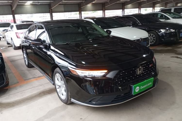 Used Honda Accord 2024 260TURBO Luxury Edition Front Right 45 Deg