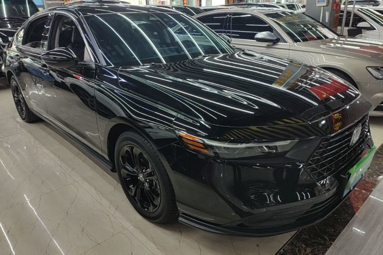 Used Honda Accord 2024 260TURBO Luxury Edition Front Right 45 Deg
