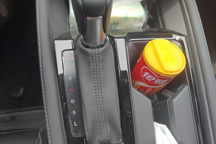 Used Honda Accord 2024 260TURBO Luxury Edition Gear Lever