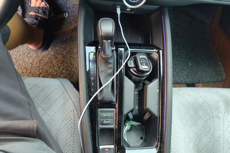 Used Honda Accord 2024 260TURBO Prestige Edition Gear Lever