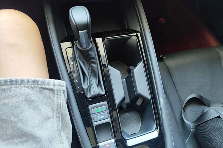 Used Honda Accord 2024 260TURBO Prestige Edition Gear Lever