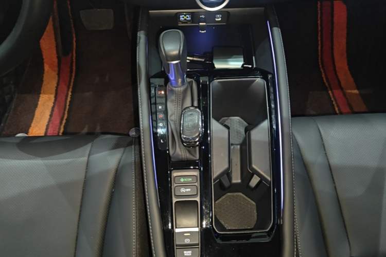 Used Honda Accord 2024 260TURBO Prestige Edition Gear Lever