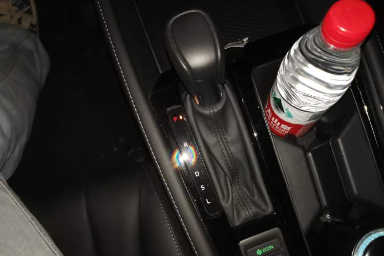 Used Honda Accord 2024 260TURBO Luxury Edition Gear Lever