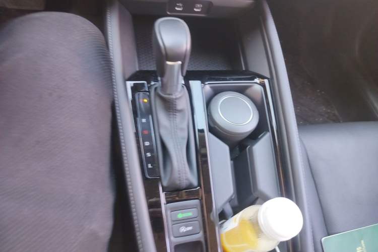 Used Honda Accord 2024 260TURBO Prestige Edition Gear Lever