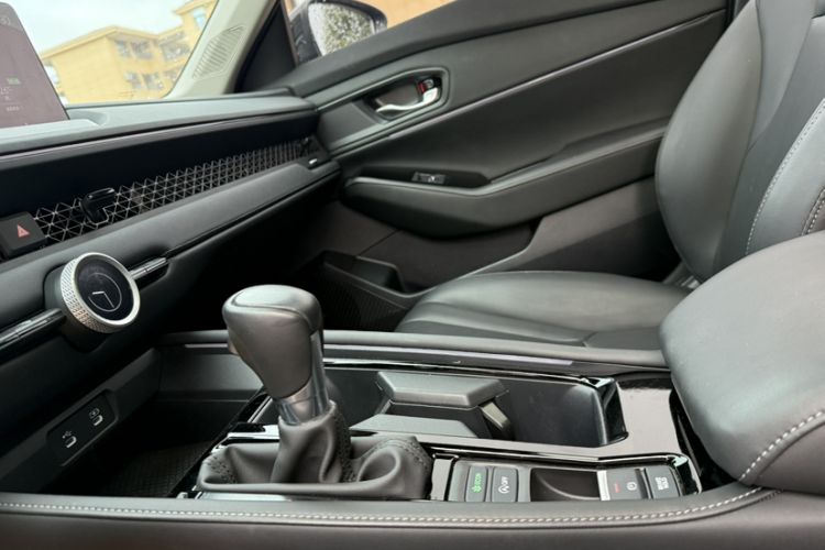 Used Honda Accord 2024 260TURBO Luxury Edition Gear Lever