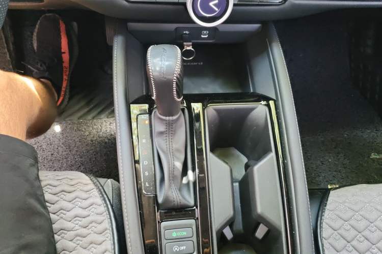 Used Honda Accord 2024 260TURBO Luxury Edition Gear Lever