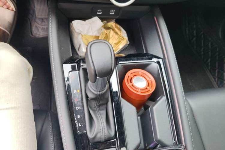 Used Honda Accord 2024 260TURBO Luxury Edition Gear Lever