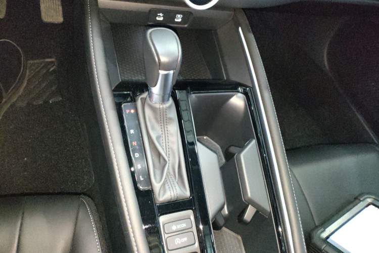 Used Honda Accord 2024 260TURBO Luxury Edition Gear Lever