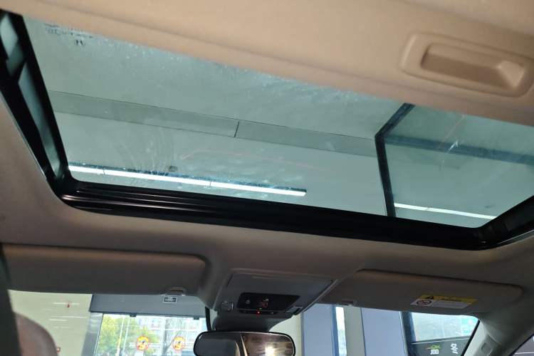 Used Honda Accord 2024 260TURBO Luxury Edition Headliner