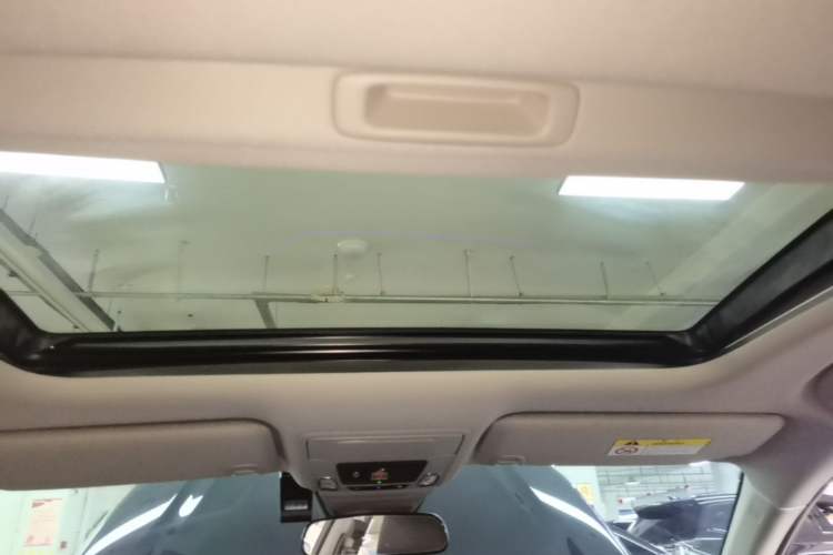 Used Honda Accord 2024 260TURBO Luxury Edition Headliner