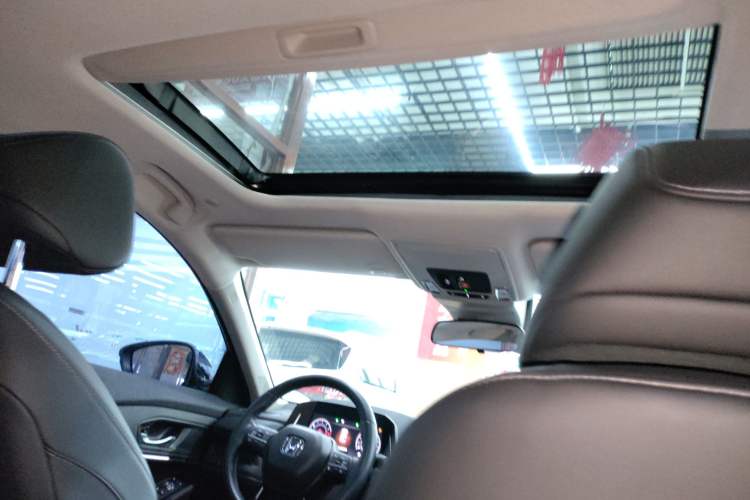 Used Honda Accord 2024 260TURBO Luxury Edition Headliner