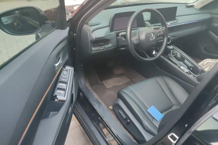 Used Honda Accord 2024 260TURBO Luxury Edition Interior 3