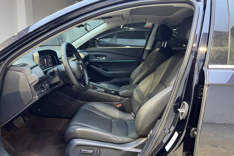 Used Honda Accord 2024 260TURBO Luxury Edition Interior 3