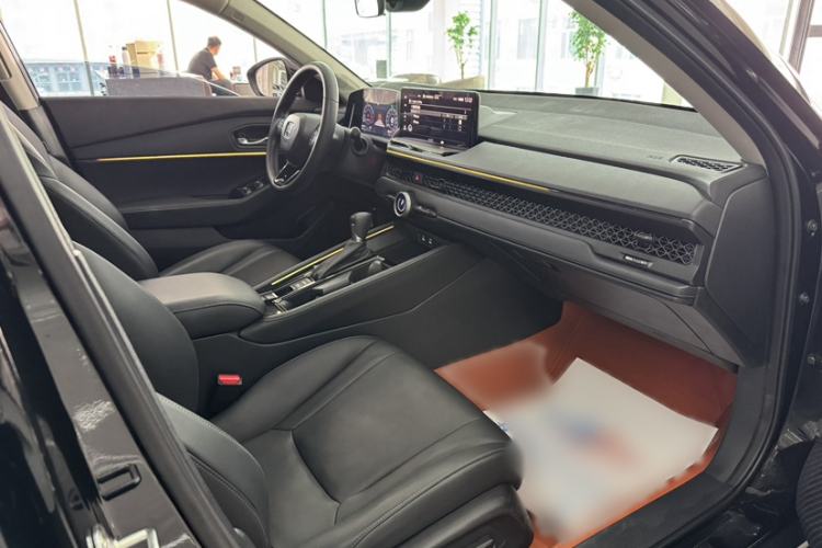 Used Honda Accord 2024 260TURBO Luxury Edition Interior 4