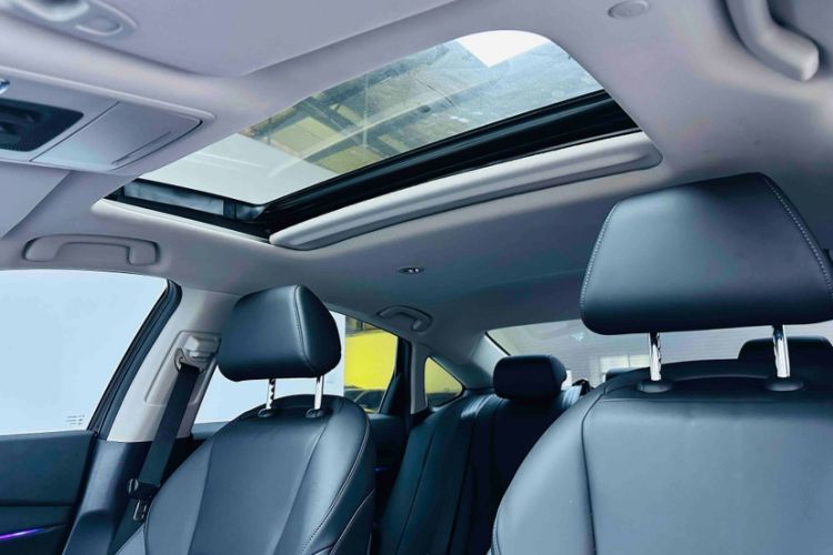 Used Honda Accord 2024 260TURBO Luxury Edition Interior 5