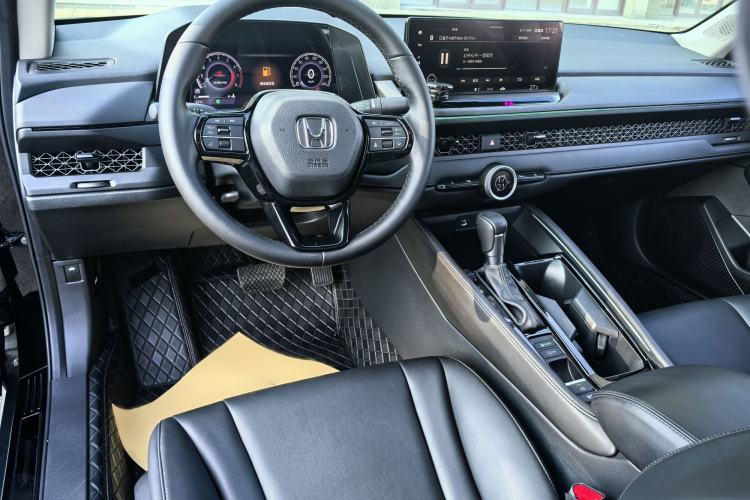 Used Honda Accord 2024 260TURBO Luxury Edition Interior 6