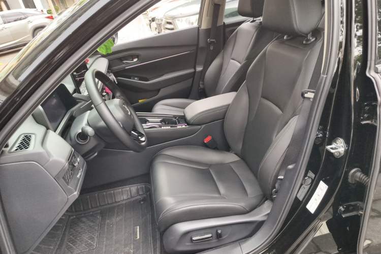Used Honda Accord 2024 260TURBO Luxury Edition Left Front Seat