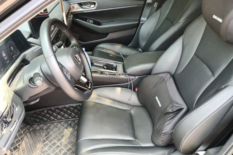 Used Honda Accord 2024 260TURBO Luxury Edition Left Front Seat