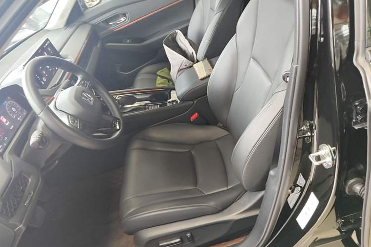 Used Honda Accord 2024 260TURBO Luxury Edition Left Front Seat