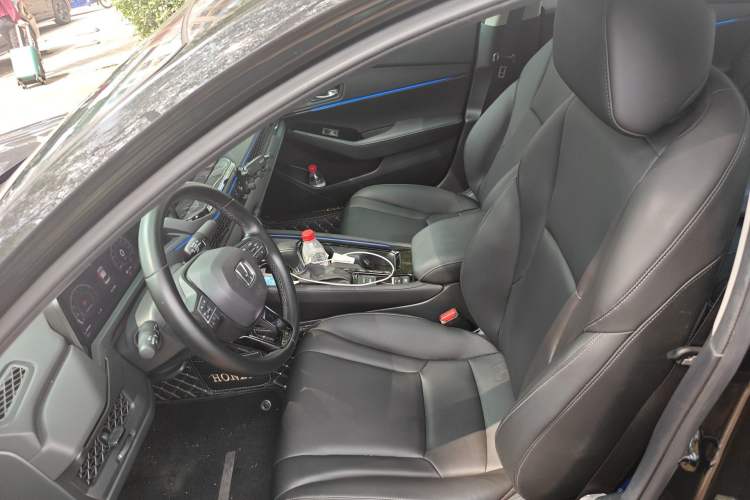 Used Honda Accord 2024 260TURBO Luxury Edition Left Front Seat