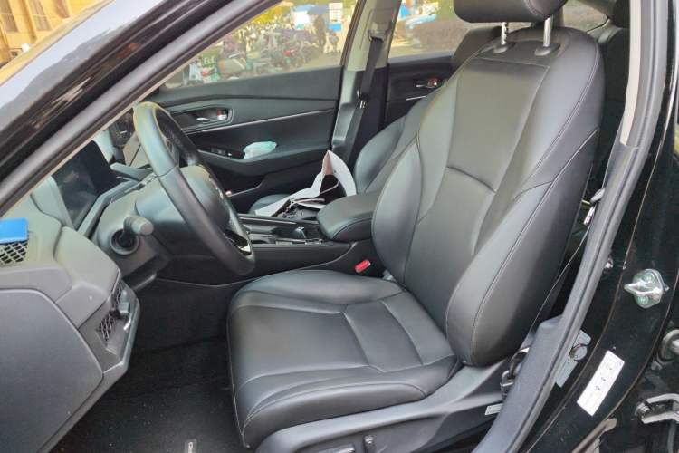 Used Honda Accord 2024 260TURBO Luxury Edition Left Front Seat