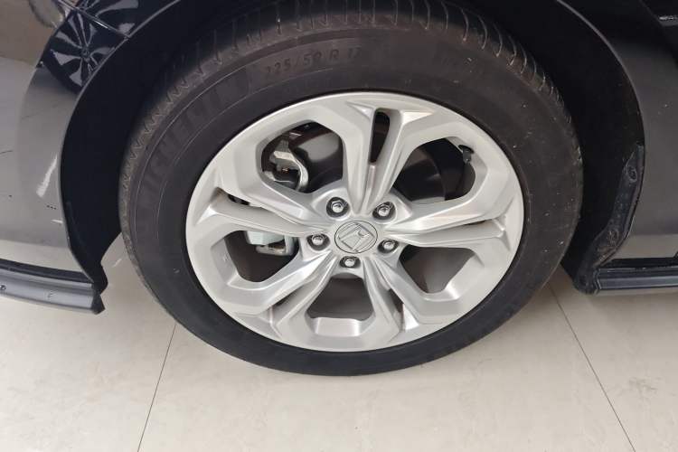 Used Honda Accord 2024 260TURBO Luxury Edition Left Front Wheel Hub