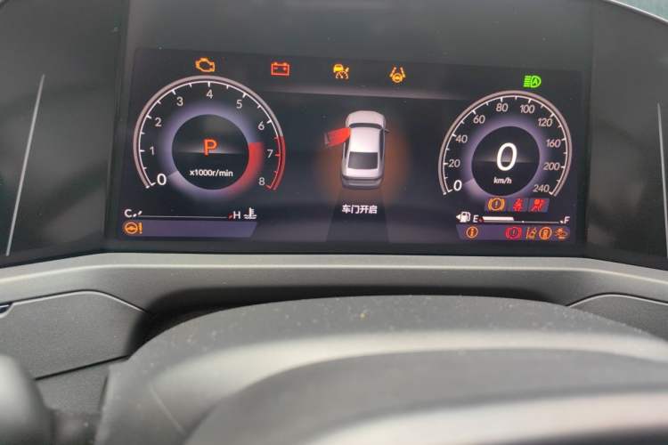 Used Honda Accord 2024 260TURBO Luxury Edition Odometer Close Up