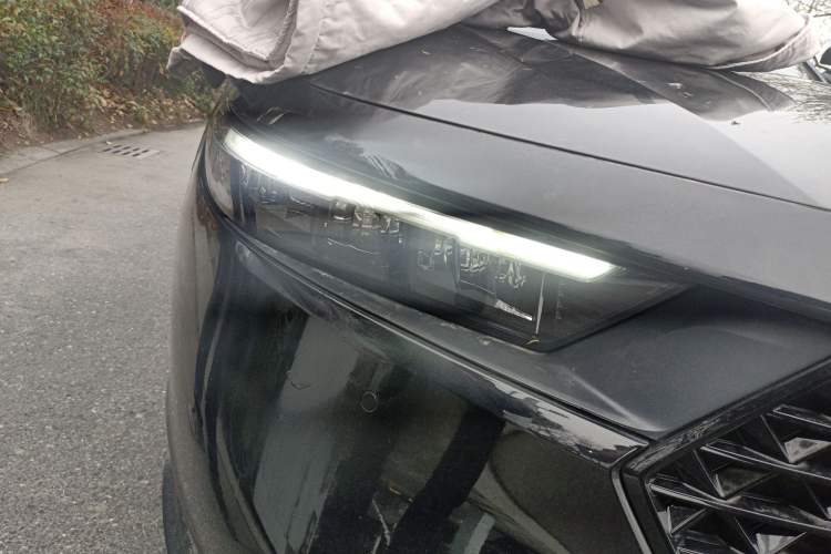 Used Honda Accord 2024 260TURBO Luxury Edition Right Front Headlight