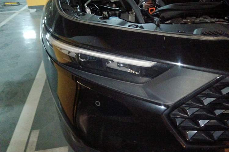 Used Honda Accord 2024 260TURBO Luxury Edition Right Front Headlight