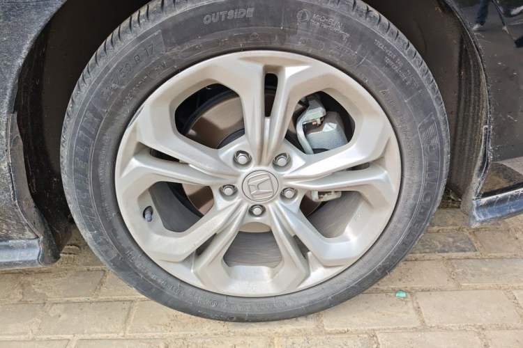 Used Honda Accord 2024 260TURBO Luxury Edition Right Front Wheel Hub
