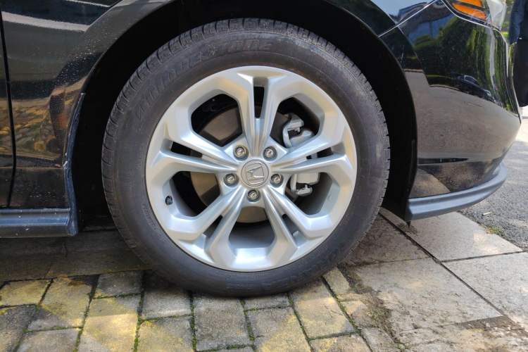 Used Honda Accord 2024 260TURBO Luxury Edition Right Front Wheel Hub