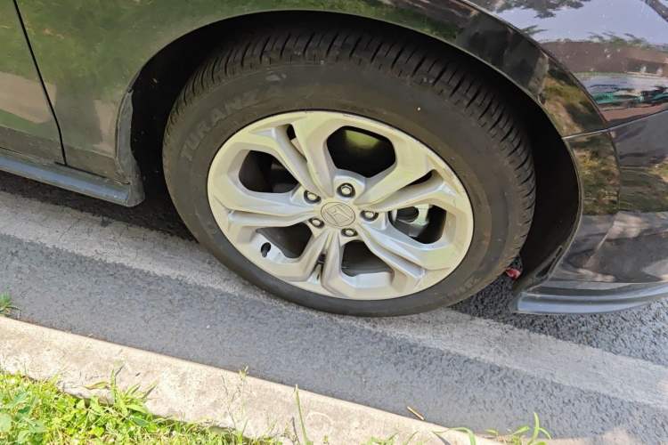 Used Honda Accord 2024 260TURBO Luxury Edition Right Front Wheel Hub