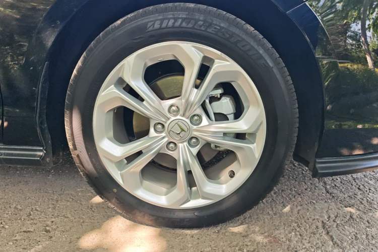 Used Honda Accord 2024 260TURBO Luxury Edition Right Front Wheel Hub