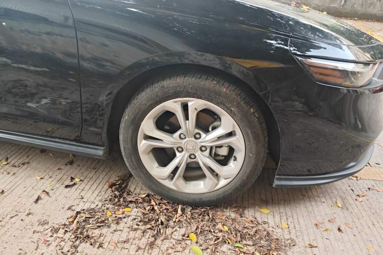 Used Honda Accord 2024 260TURBO Luxury Edition Right Front Wheel Hub