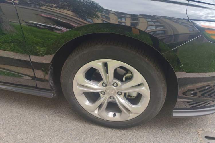 Used Honda Accord 2024 260TURBO Luxury Edition Right Front Wheel Hub