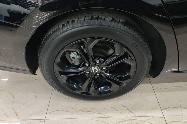 Used Honda Accord 2024 260TURBO Luxury Edition Right Rear Wheel Hub