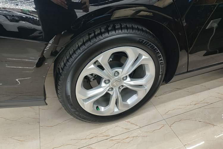 Used Honda Accord 2024 260TURBO Luxury Edition Right Rear Wheel Hub