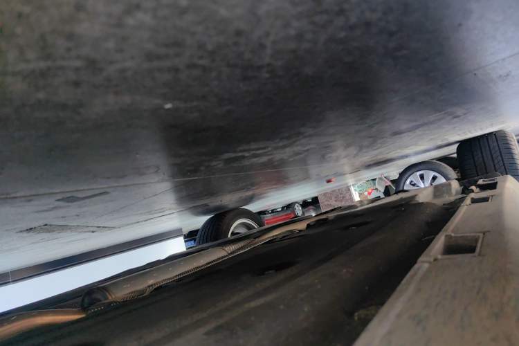 Used Honda Accord 2024 260TURBO Luxury Edition Right Side Sill
