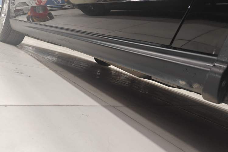 Used Honda Accord 2024 260TURBO Luxury Edition Right Side Sill