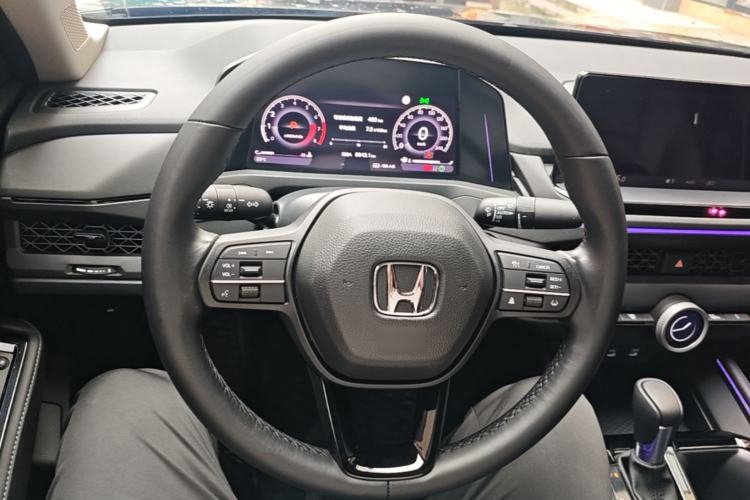 Used Honda Accord 2024 260TURBO Luxury Edition Steering Wheel
