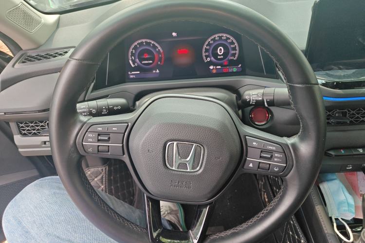 Used Honda Accord 2024 260TURBO Luxury Edition Steering Wheel