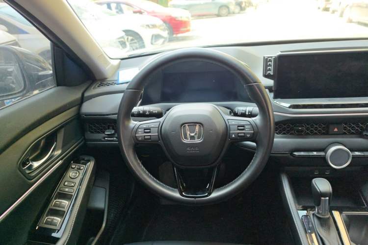 Used Honda Accord 2024 260TURBO Luxury Edition Steering Wheel
