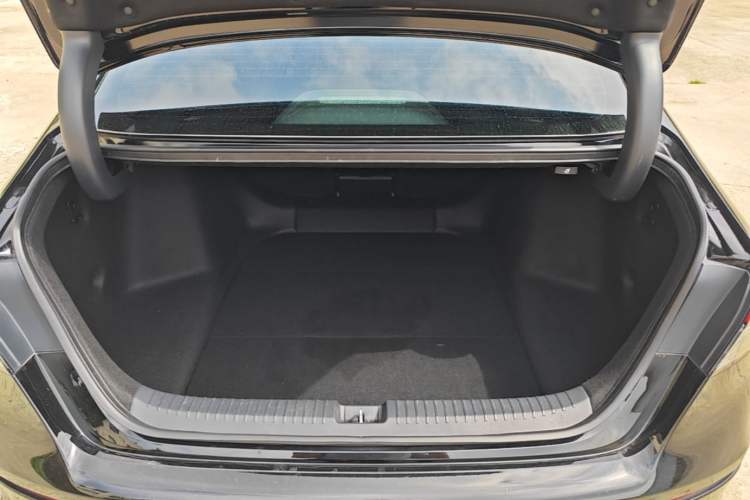 Used Honda Accord 2024 260TURBO Luxury Edition Trunk