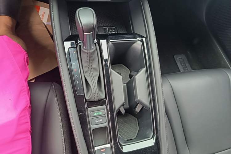 Used Honda Accord 2024 260TURBO Luxury Edition Gear Lever