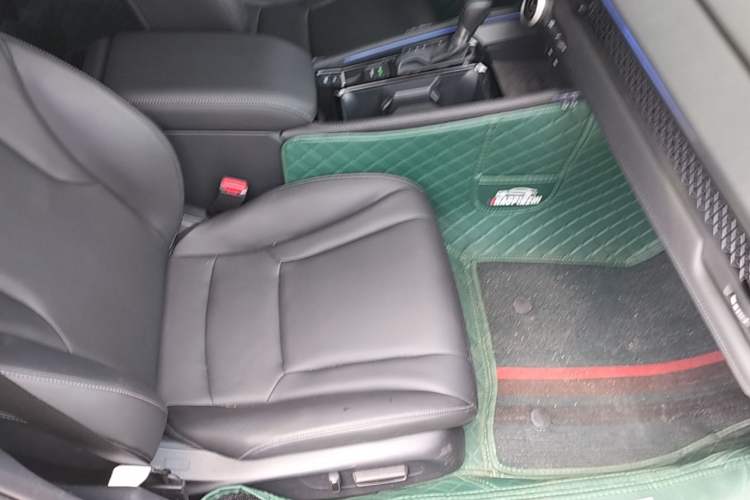Used Honda Accord 2024 260TURBO Luxury Edition Right Front Seat