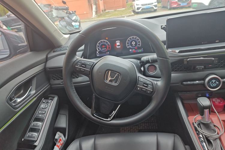 Used Honda Accord 2024 260TURBO Luxury Edition Steering Wheel