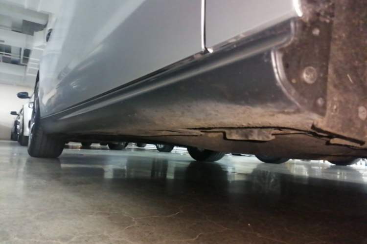 Used Honda Accord 2024 260TURBO Luxury Edition Right Side Sill