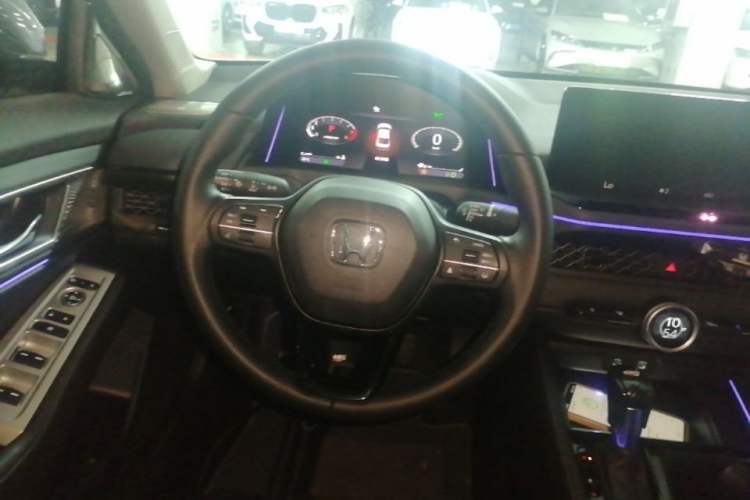 Used Honda Accord 2024 260TURBO Luxury Edition Steering Wheel