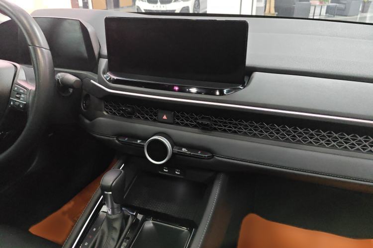 Used Honda Accord 2024 260TURBO Luxury Edition Audio And AC Panel